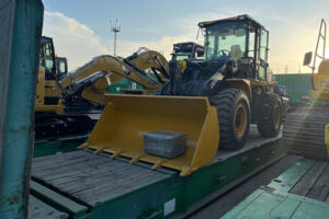 foto - pengiriman alat berat - 2 foto - pengiriman alat berat - 2