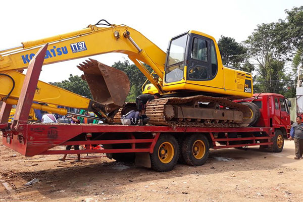 foto - pengiriman alat berat - 3 foto - pengiriman alat berat - 3