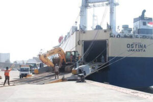 foto - pengiriman kendaraan antar pulau - 5 foto - pengiriman kendaraan antar pulau - 5