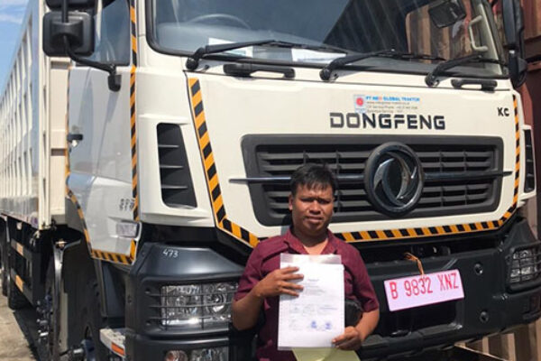 foto - pengiriman kendaraan besar - 3 foto - pengiriman kendaraan besar - 3